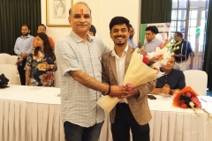 WhatsApp-Image-2024-07-27-at-14.07.16_c4015515